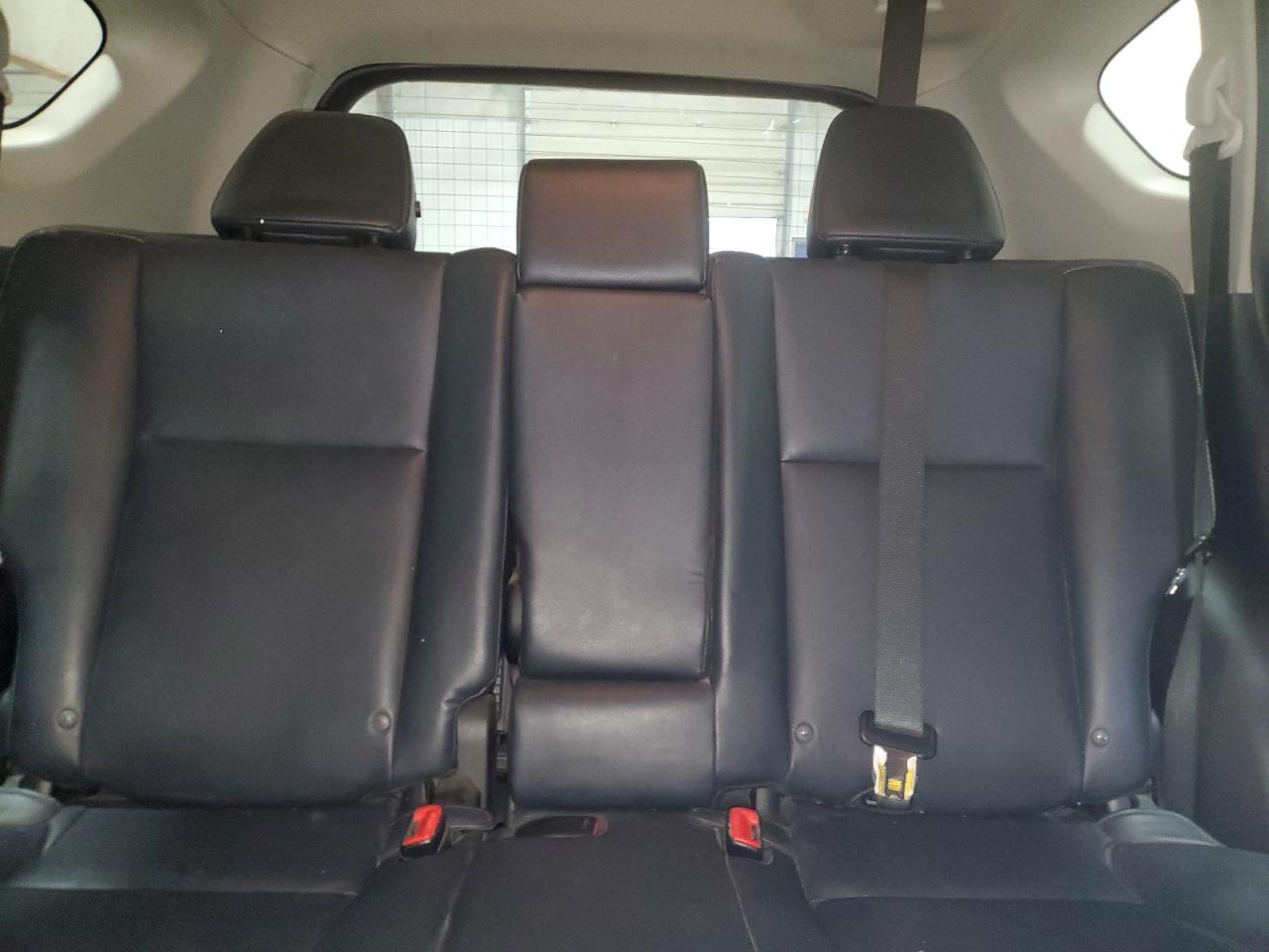 2013 Toyota RAV 4 - Image 10