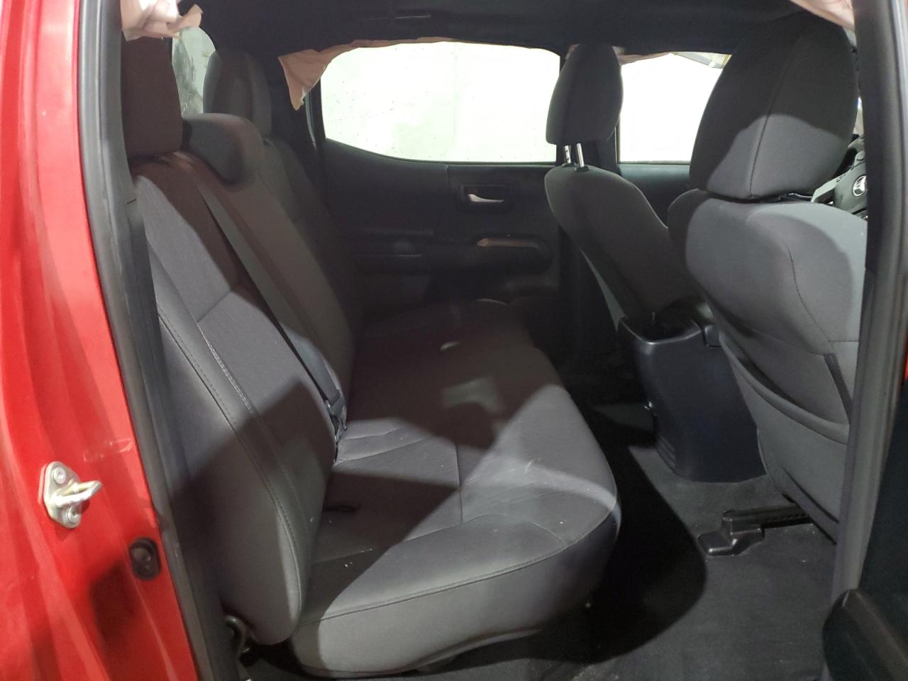 2017 Toyota Tacoma - Image 10