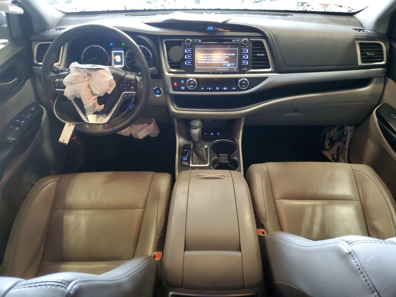 2018 Toyota Highlander - Image 8