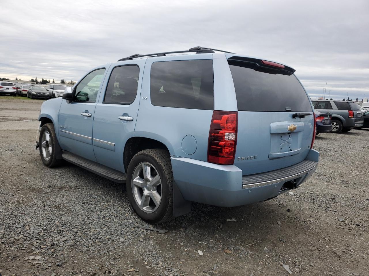 2011 Chevrolet Tahoe - Image 2