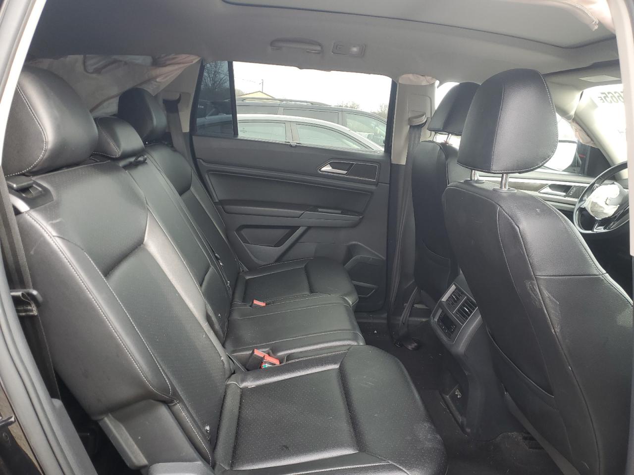 2018 Volkswagen Atlas - Image 10