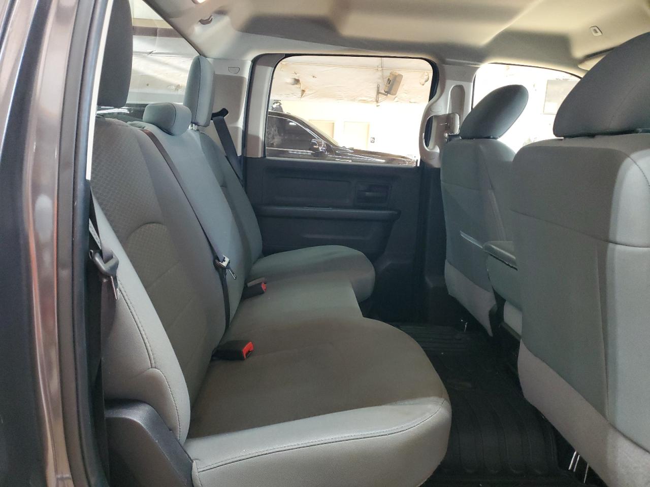 2018 RAM 1500 - Image 10