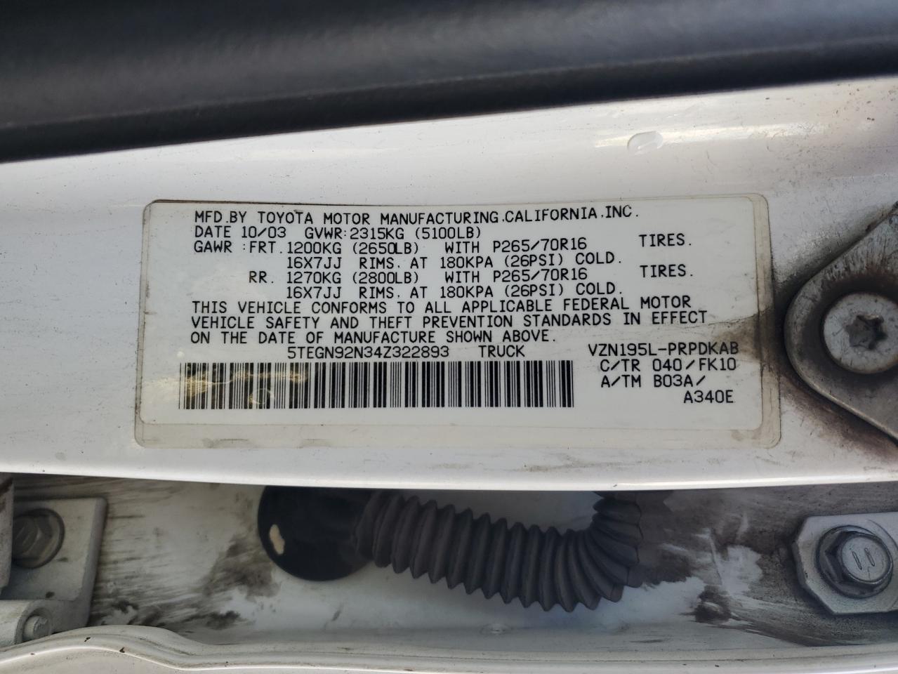 2004 Toyota Tacoma - Image 13