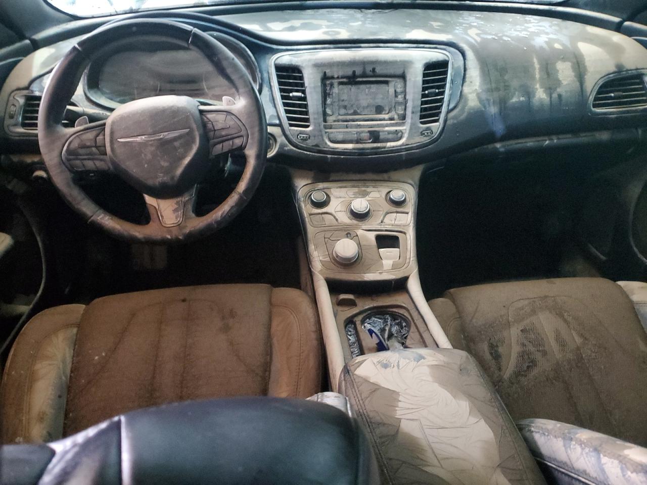 2015 Chrysler 200 - Image 8