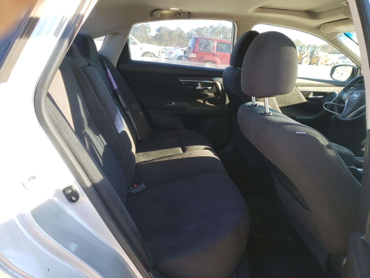 2014 Nissan Altima - Image 10