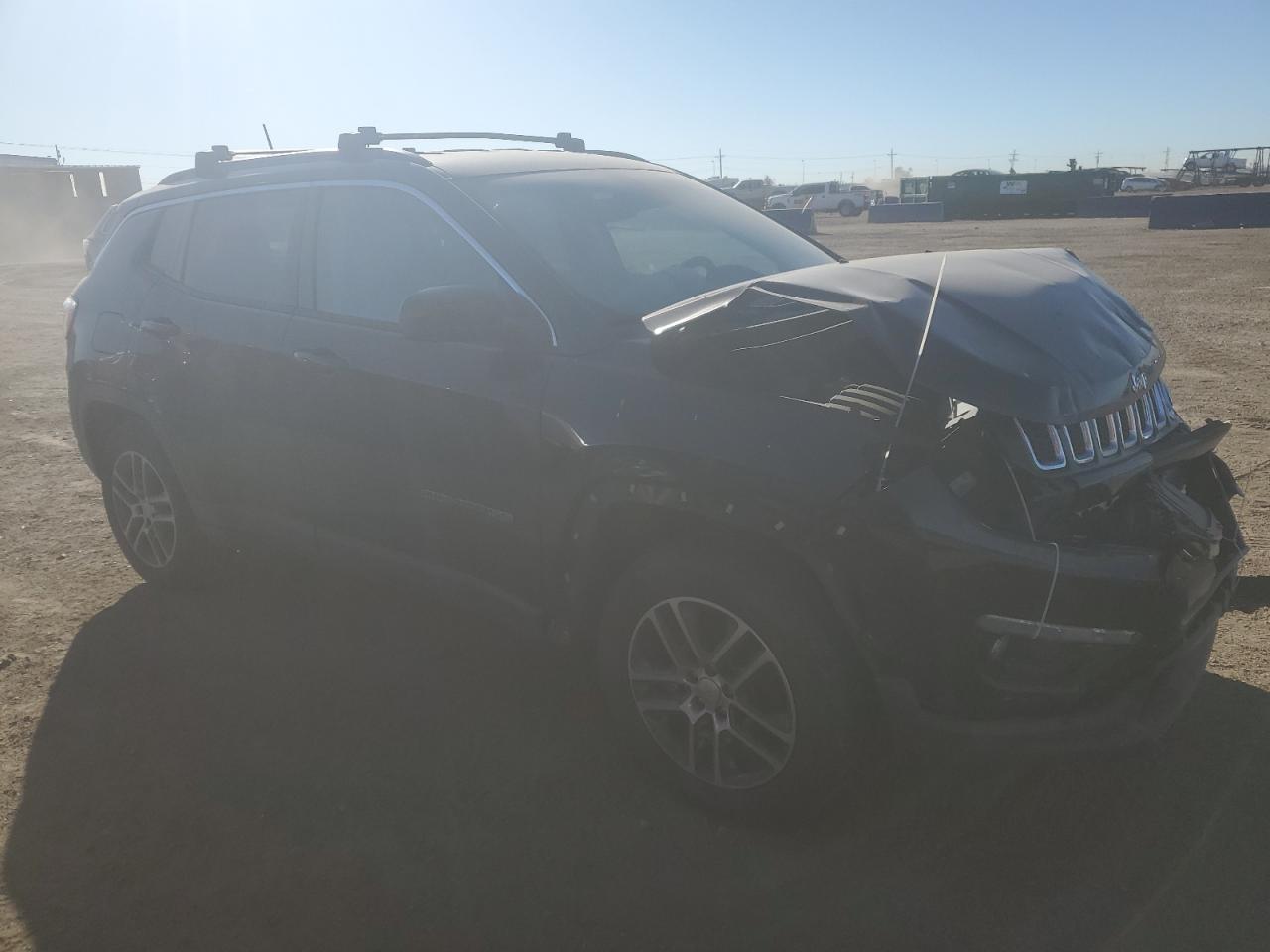 2018 Jeep Compass - Image 4
