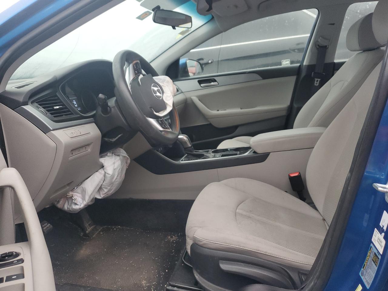 2019 Hyundai Sonata - Image 7