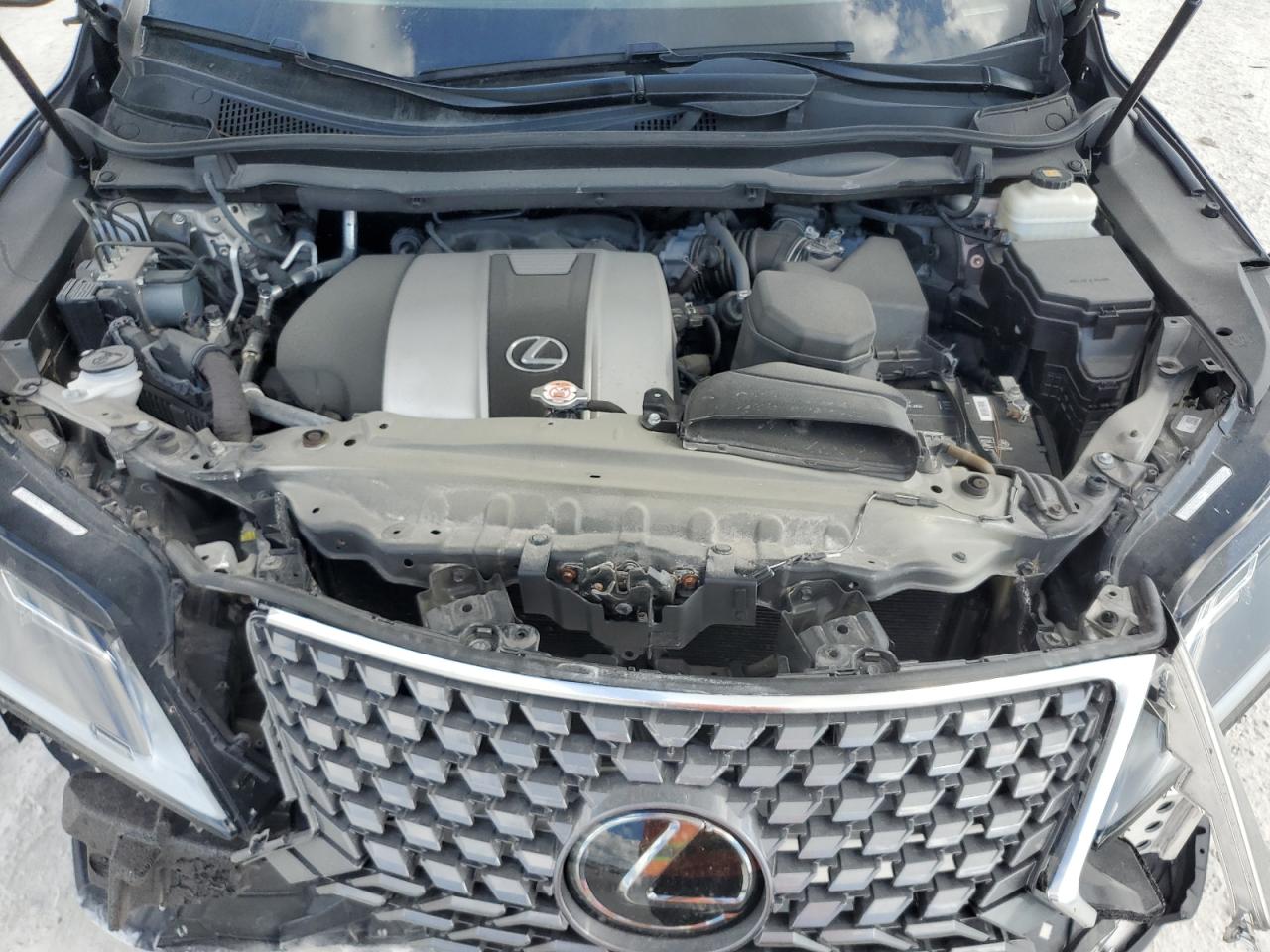 2020 Lexus RX - Image 12