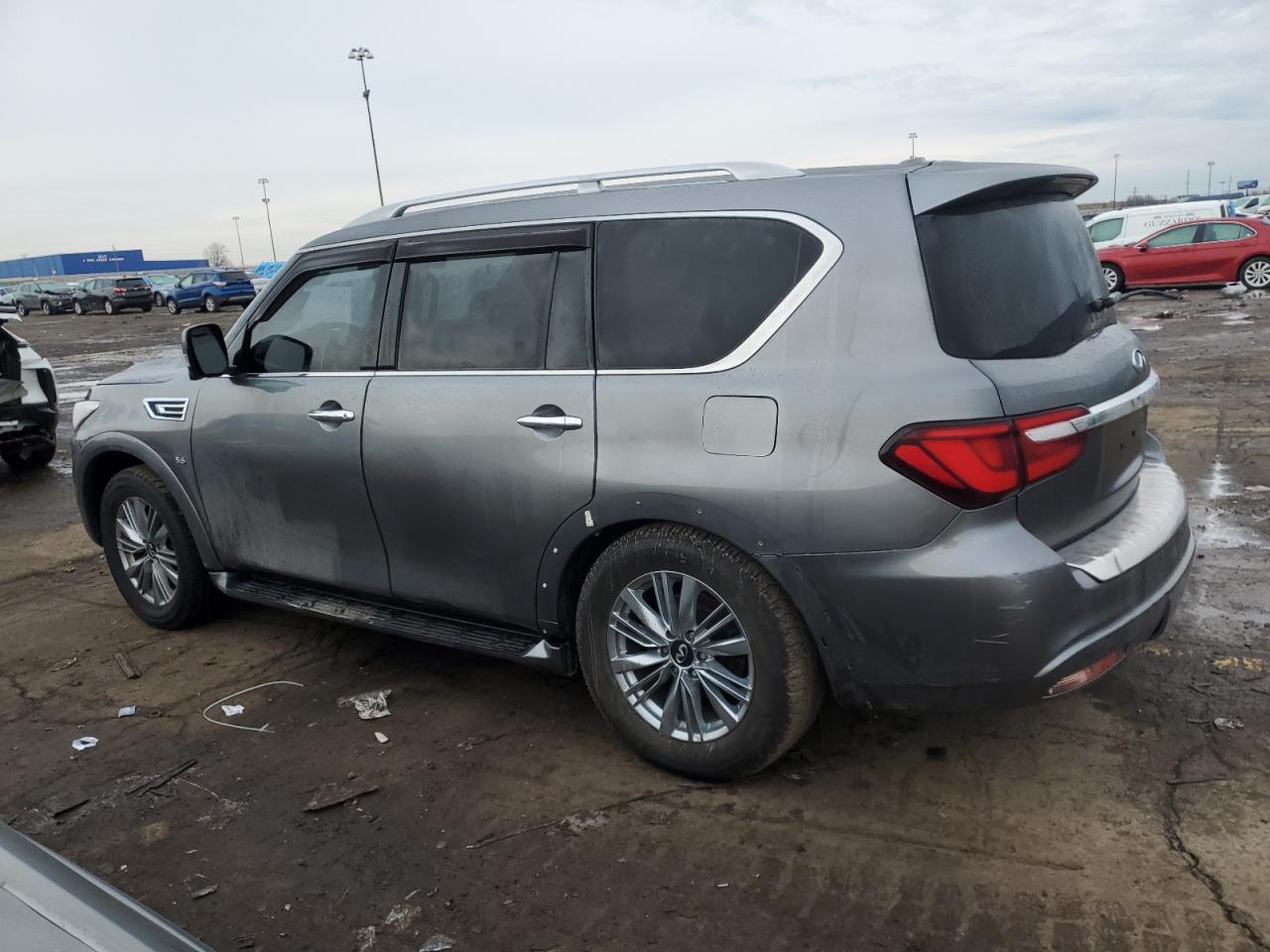 2018 Infiniti QX80 - Image 2