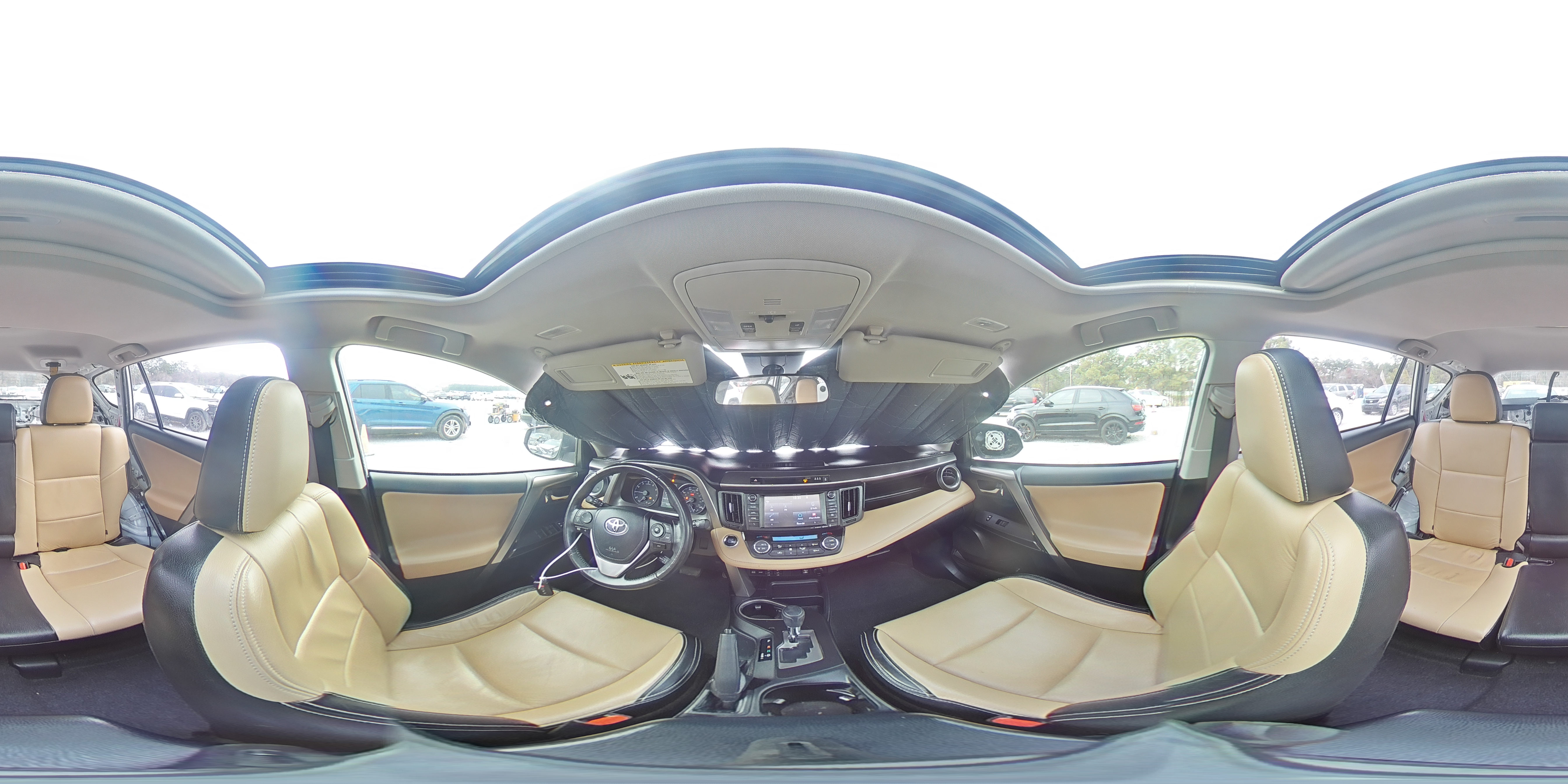 2018 Toyota RAV 4 - Image 16