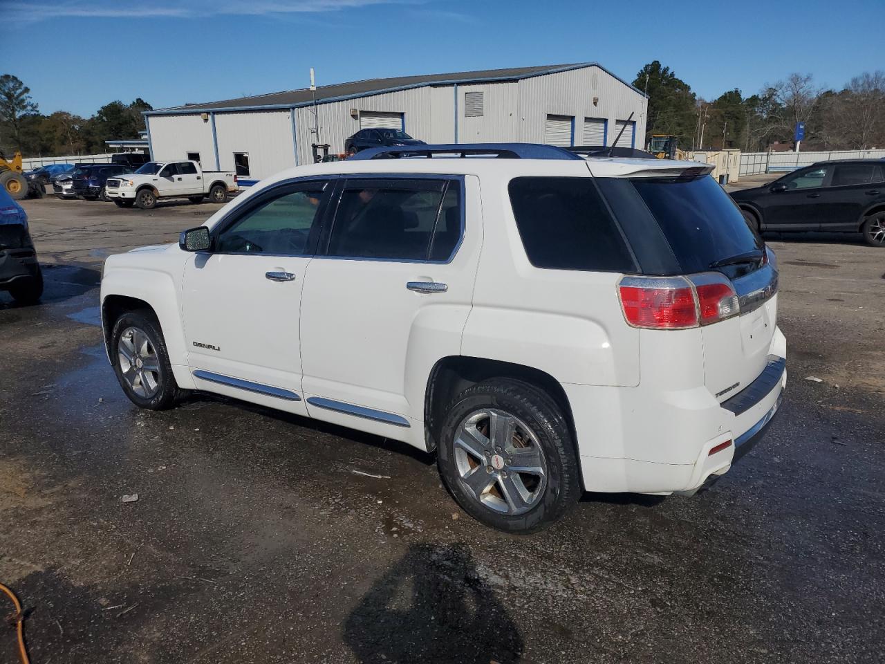 2013 GMC Terrain - Image 2