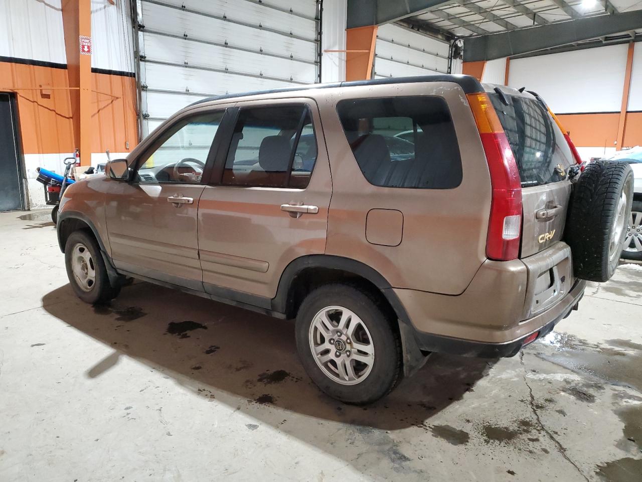 2004 Honda CR-V - Image 2