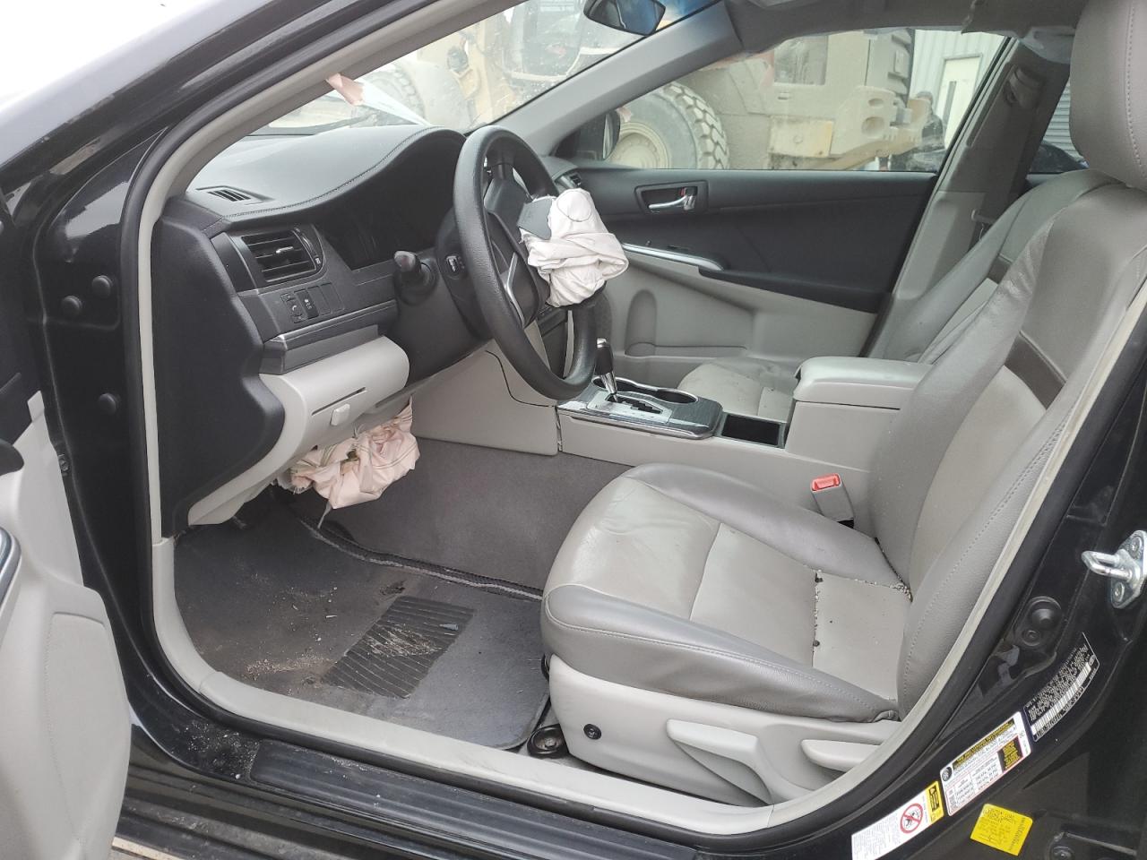 2012 Toyota Camry - Image 7