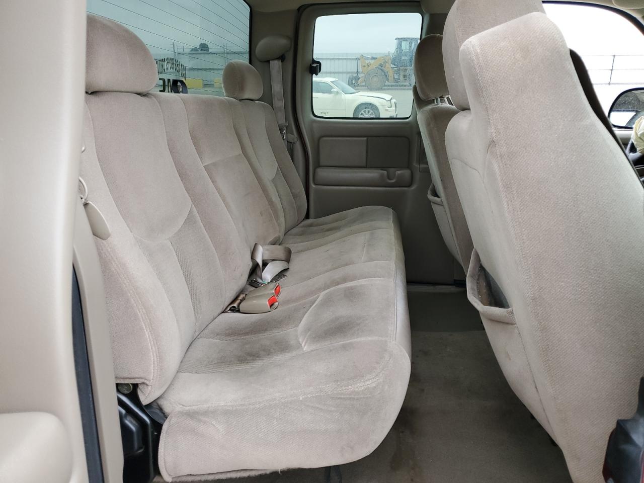 2003 GMC Sierra - Image 10