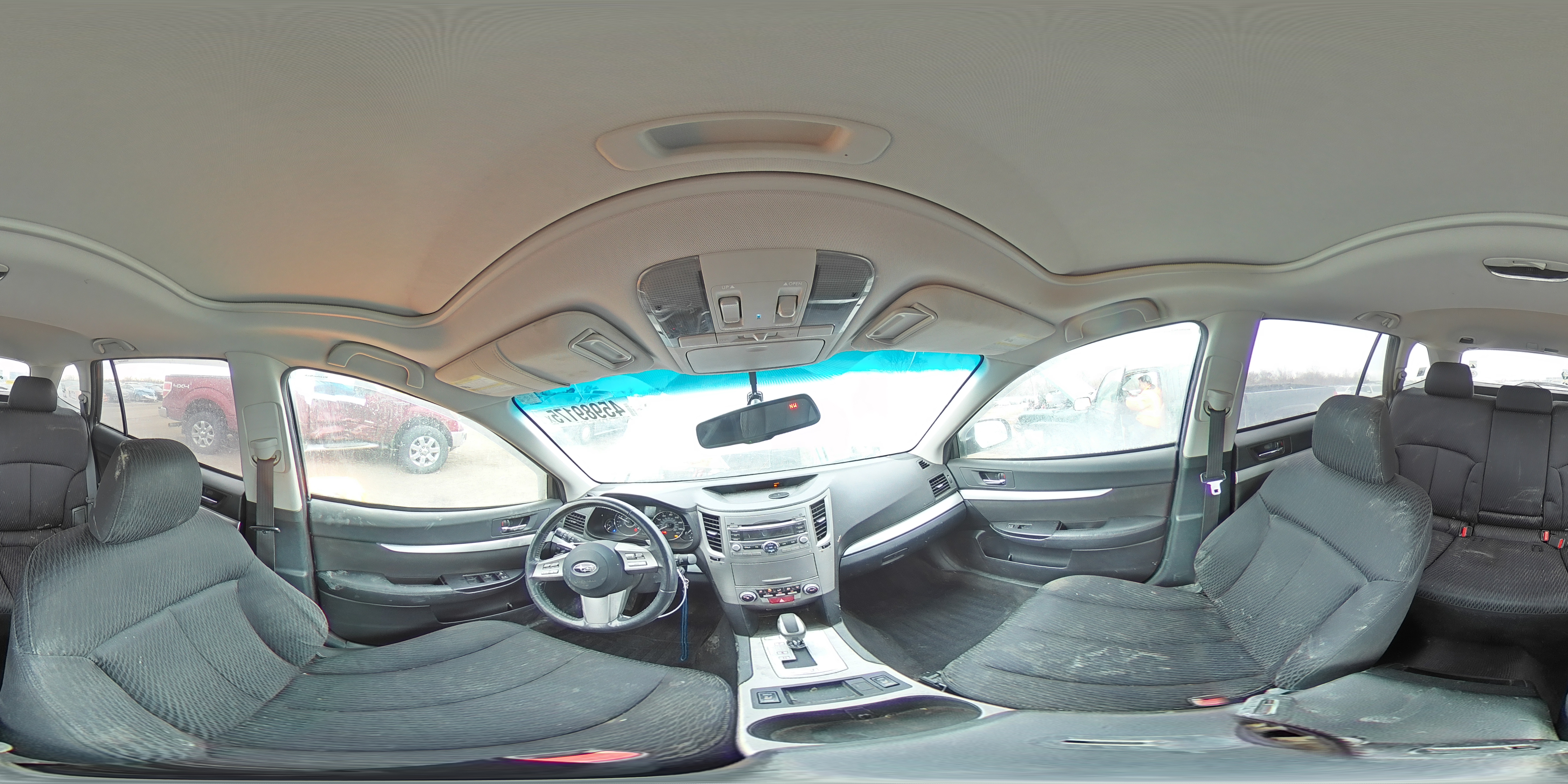 2010 Subaru Outback - Image 14
