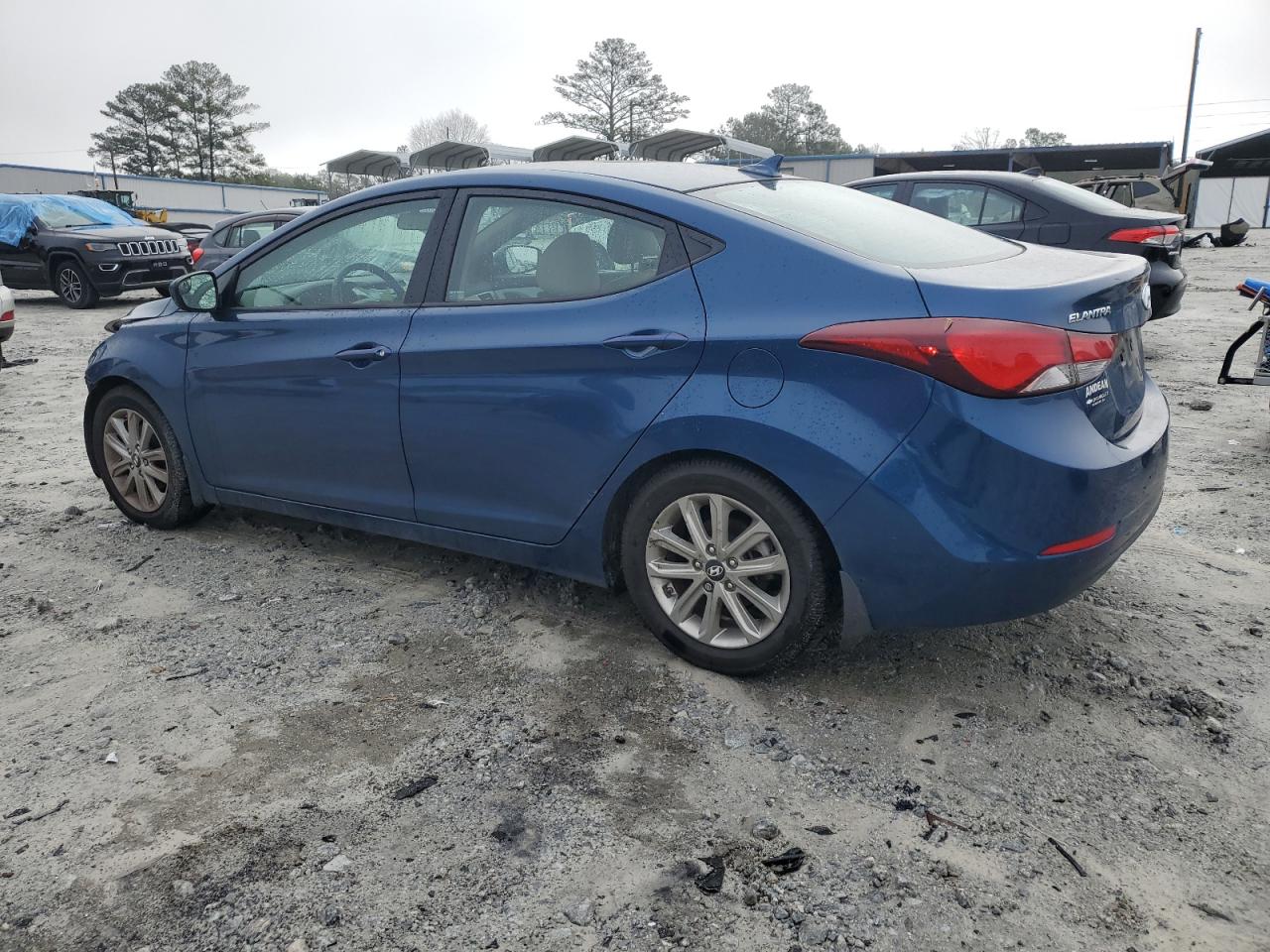 2015 Hyundai Elantra - Image 2