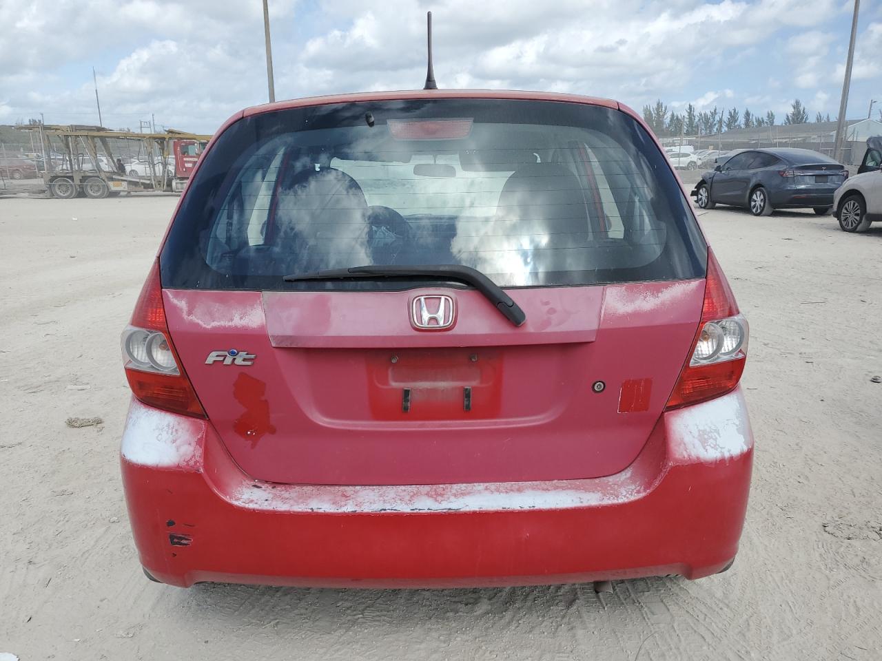 2008 Honda Fit - Image 6