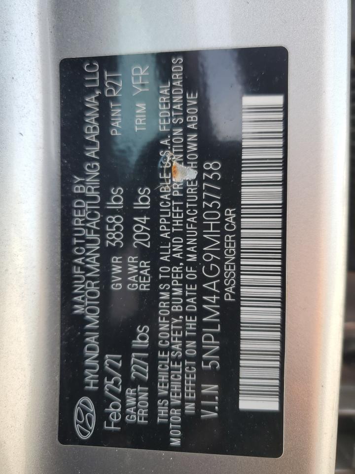 2021 Hyundai Elantra - Image 12