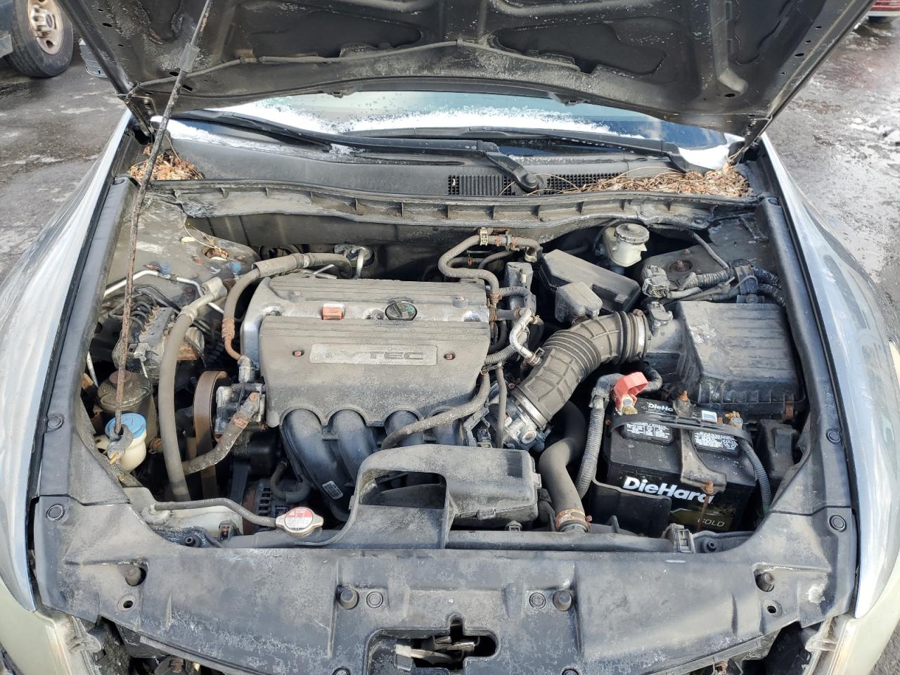 2009 Honda Accord - Image 11