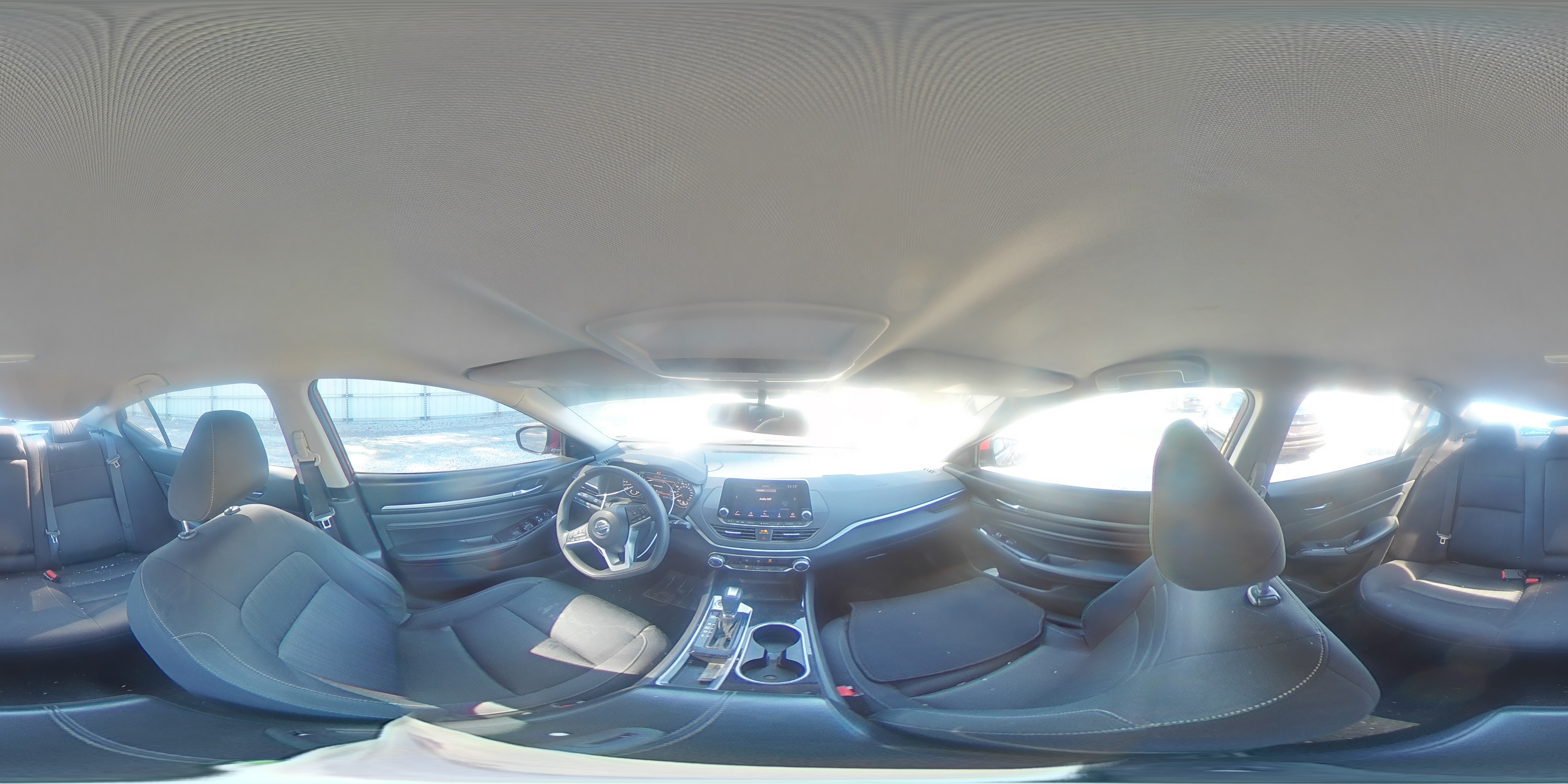 2021 Nissan Altima - Image 12