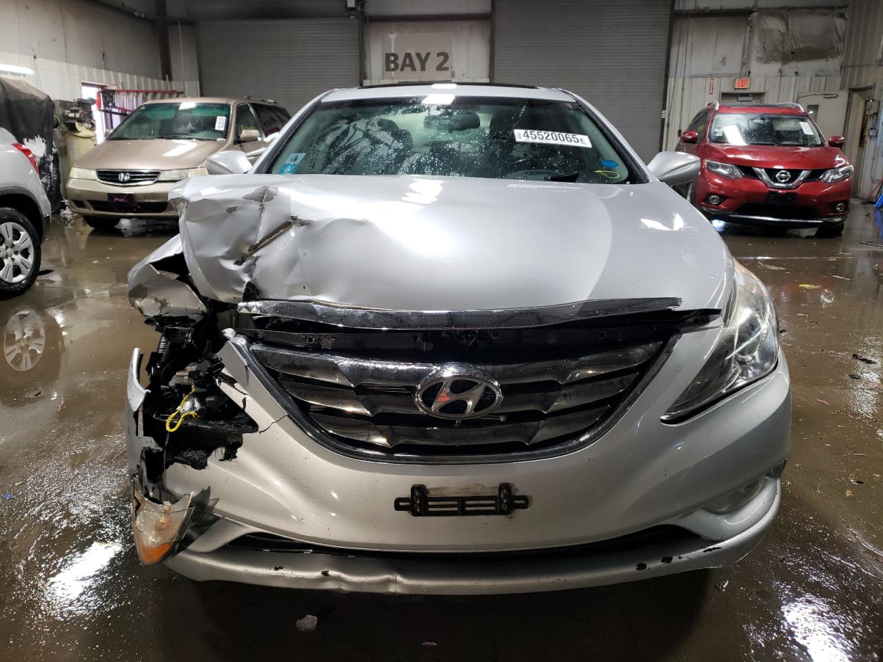 2012 Hyundai Sonata - Image 5