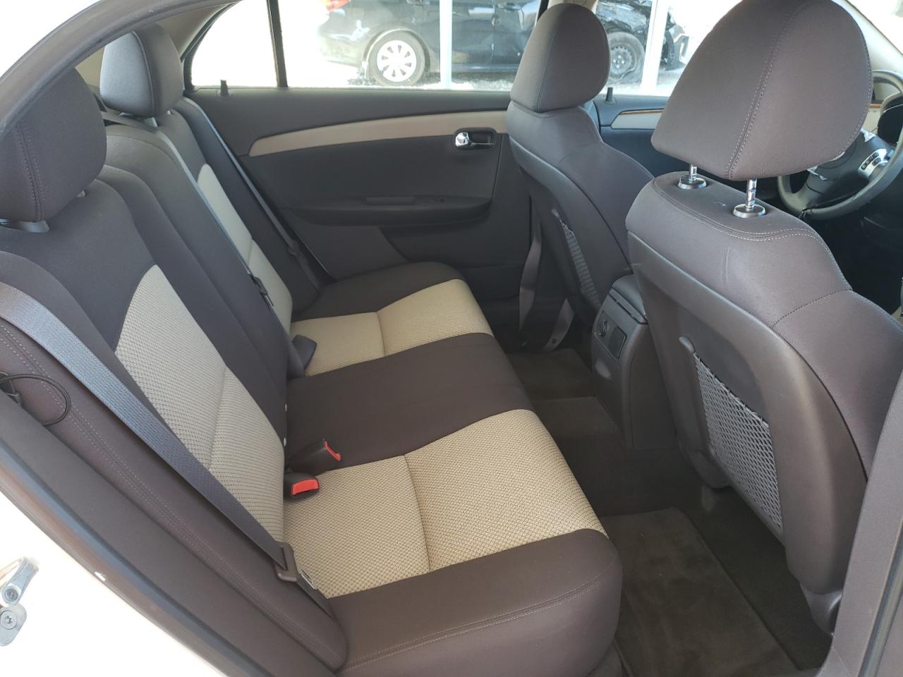 2010 Chevrolet Malibu - Image 10