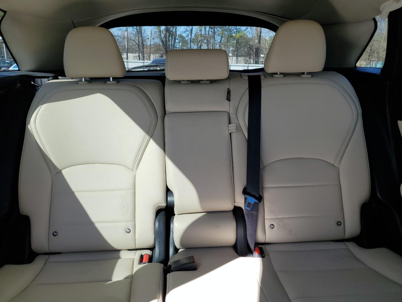 2019 Infiniti QX50 - Image 10
