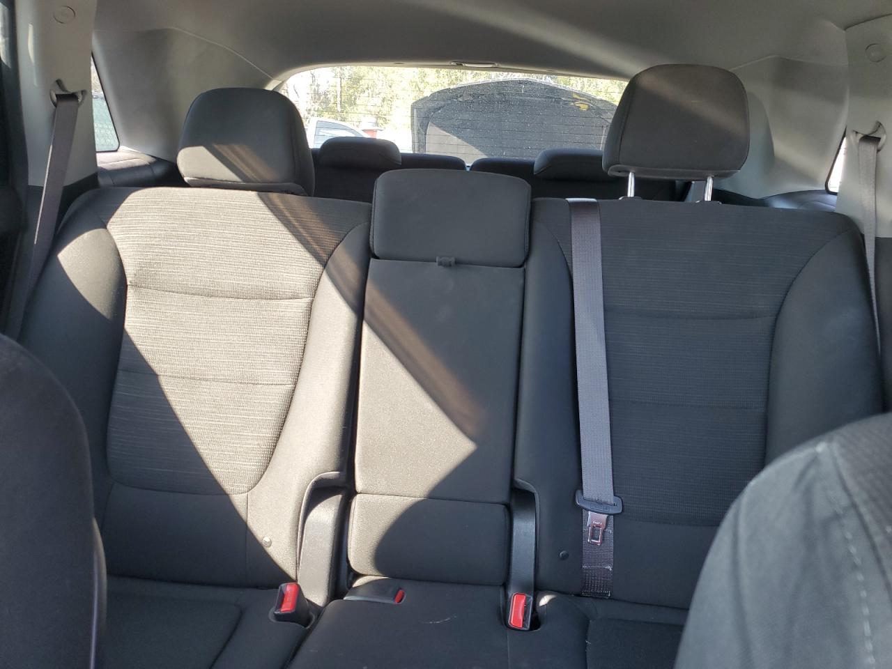 2015 Kia Sorento - Image 10