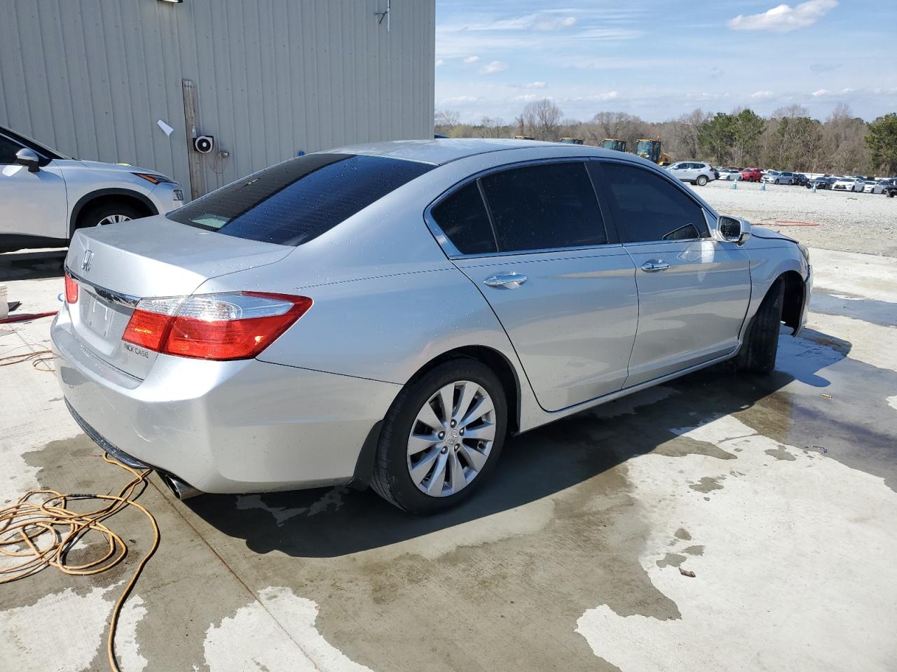 2013 Honda Accord - Image 3