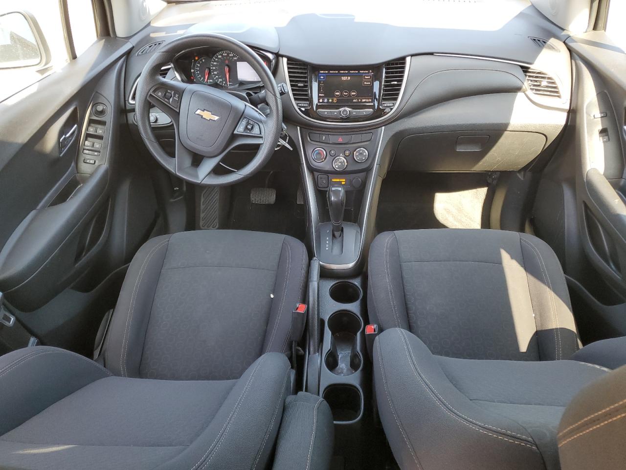 2020 Chevrolet Trax - Image 8
