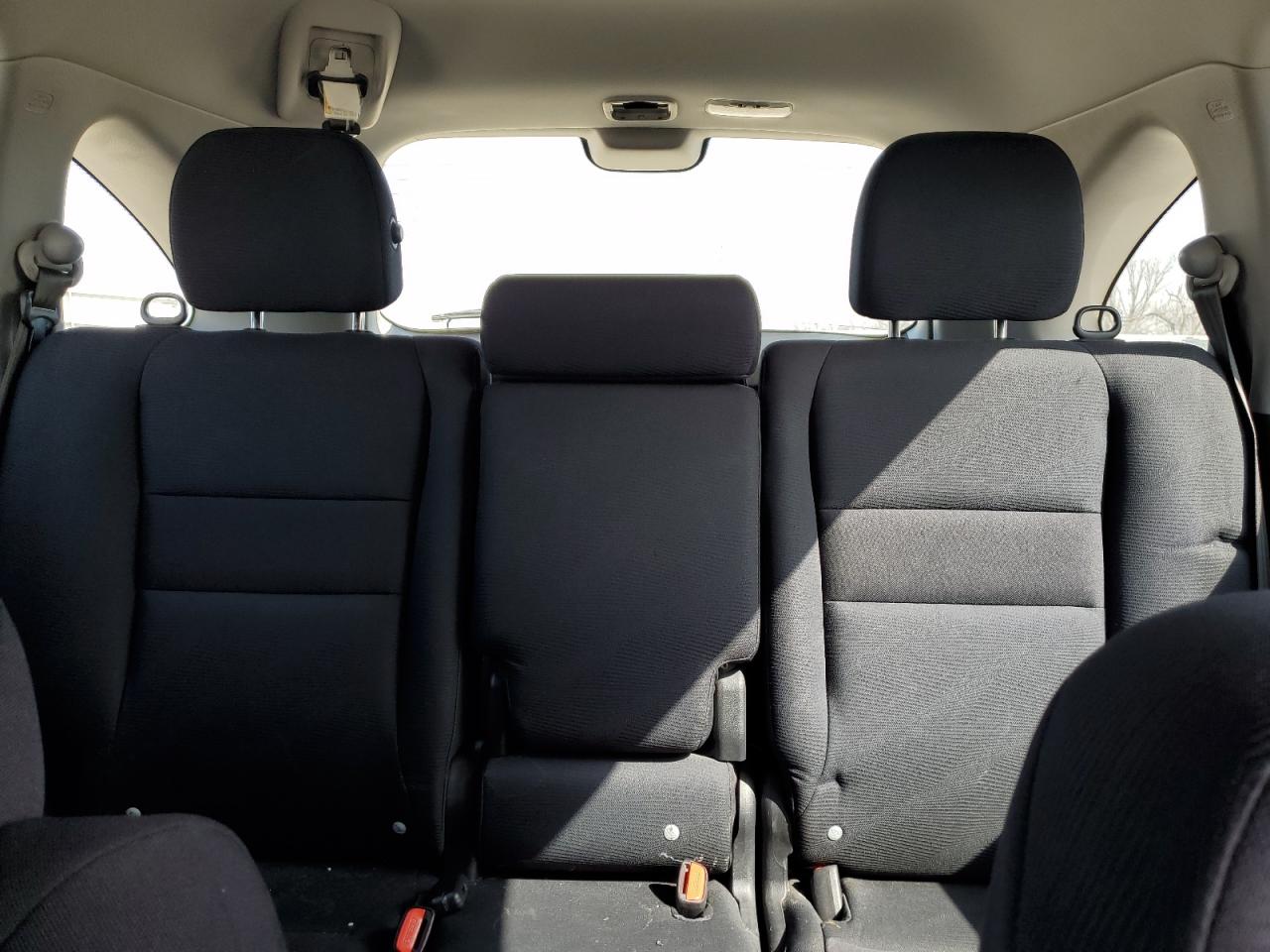 2010 Honda CR-V - Image 10