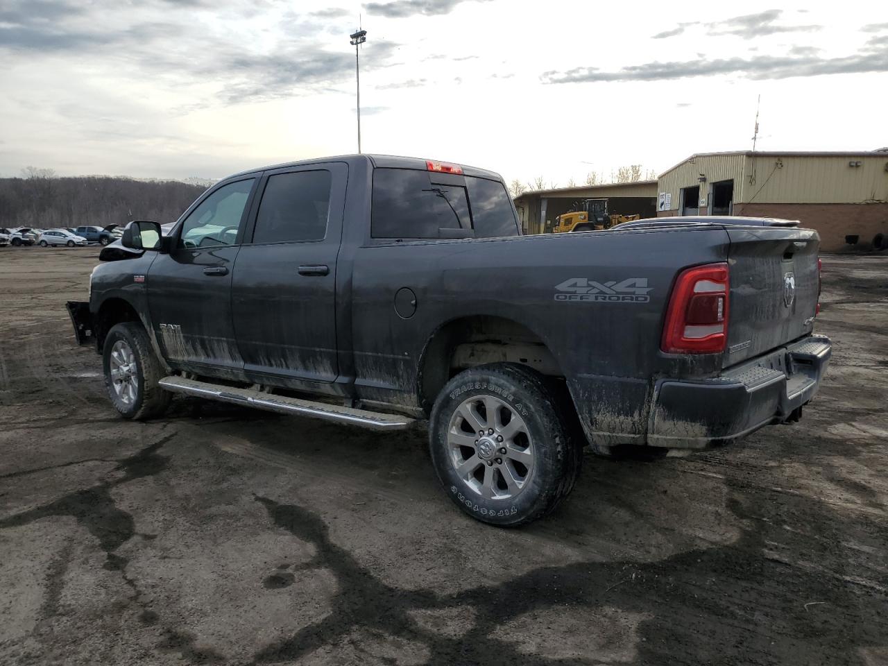 2022 RAM 2500 - Image 2