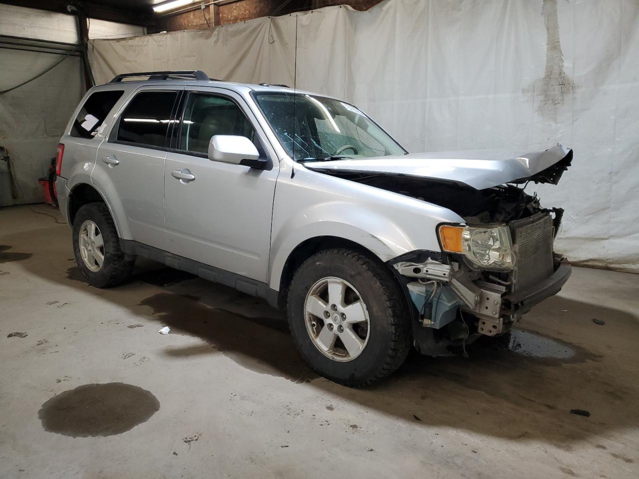 2010 Ford Escape - Image 4
