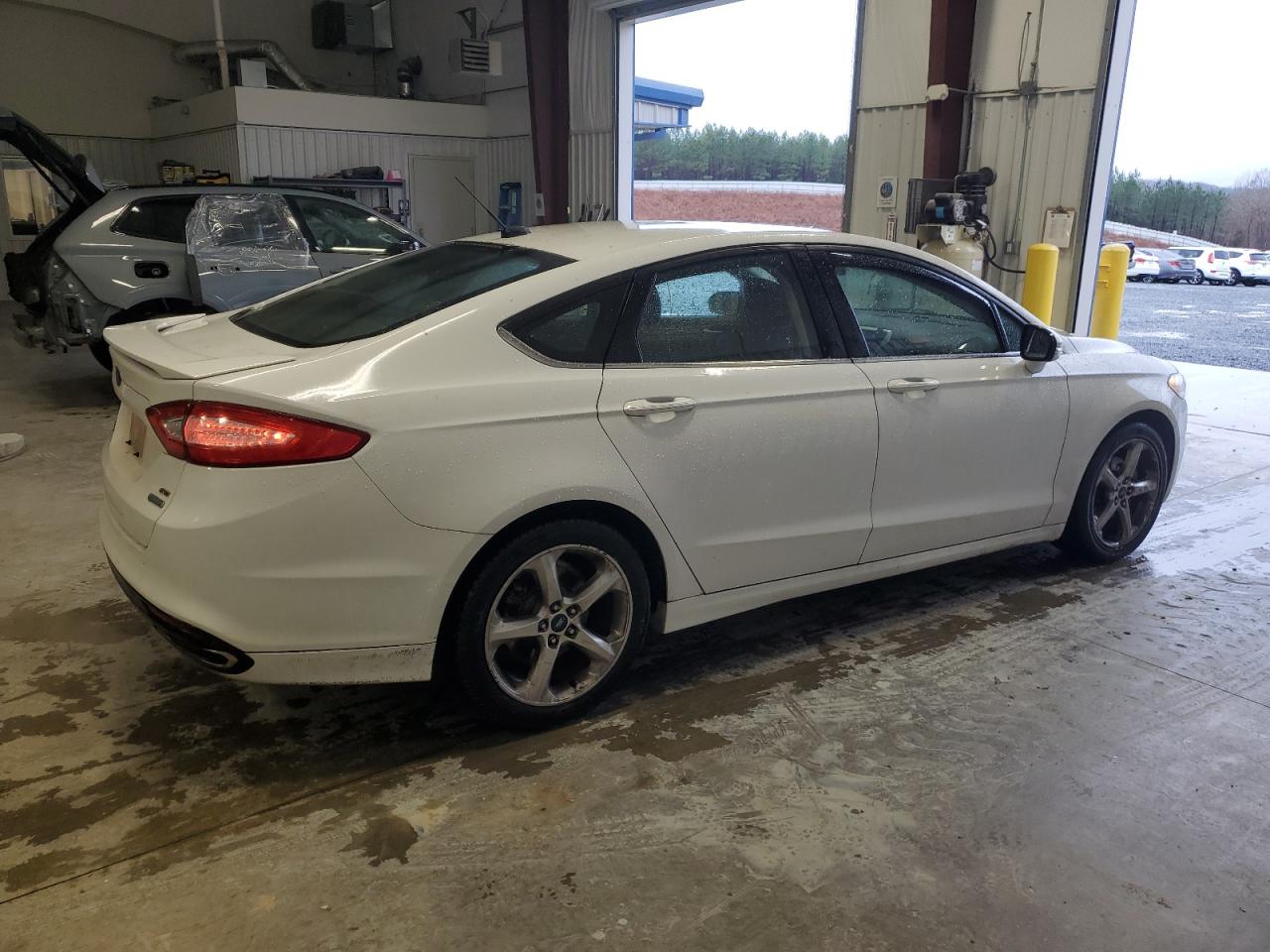 2015 Ford Fusion - Image 3