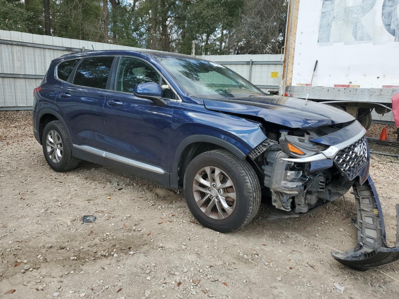 2019 Hyundai Santa Fe - Image 4