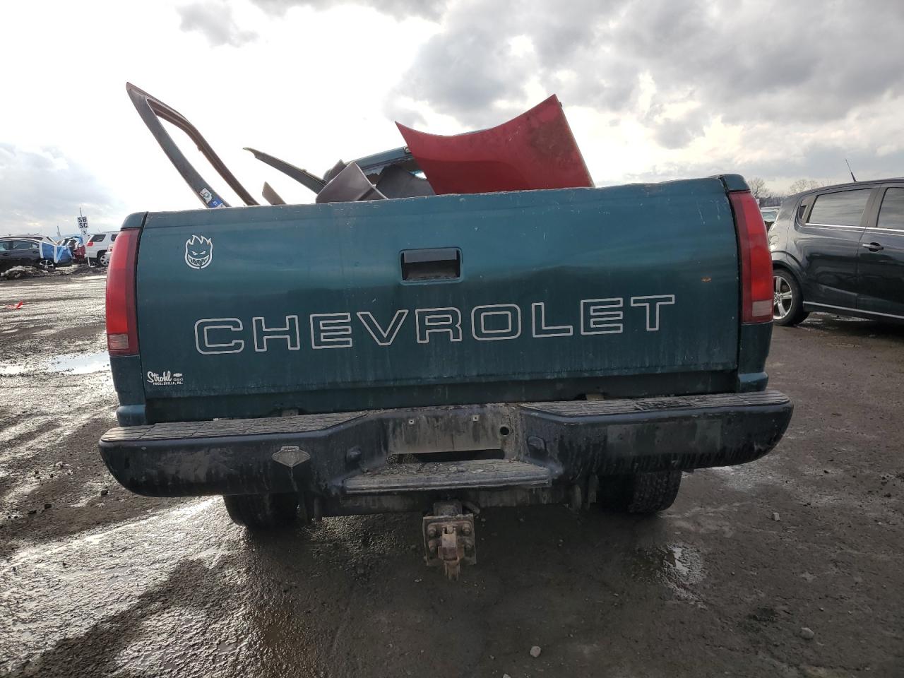 1998 Chevrolet Gmt-400 C2500 VIN: 1GCGC24R4WZ186480 Lot: 45414515