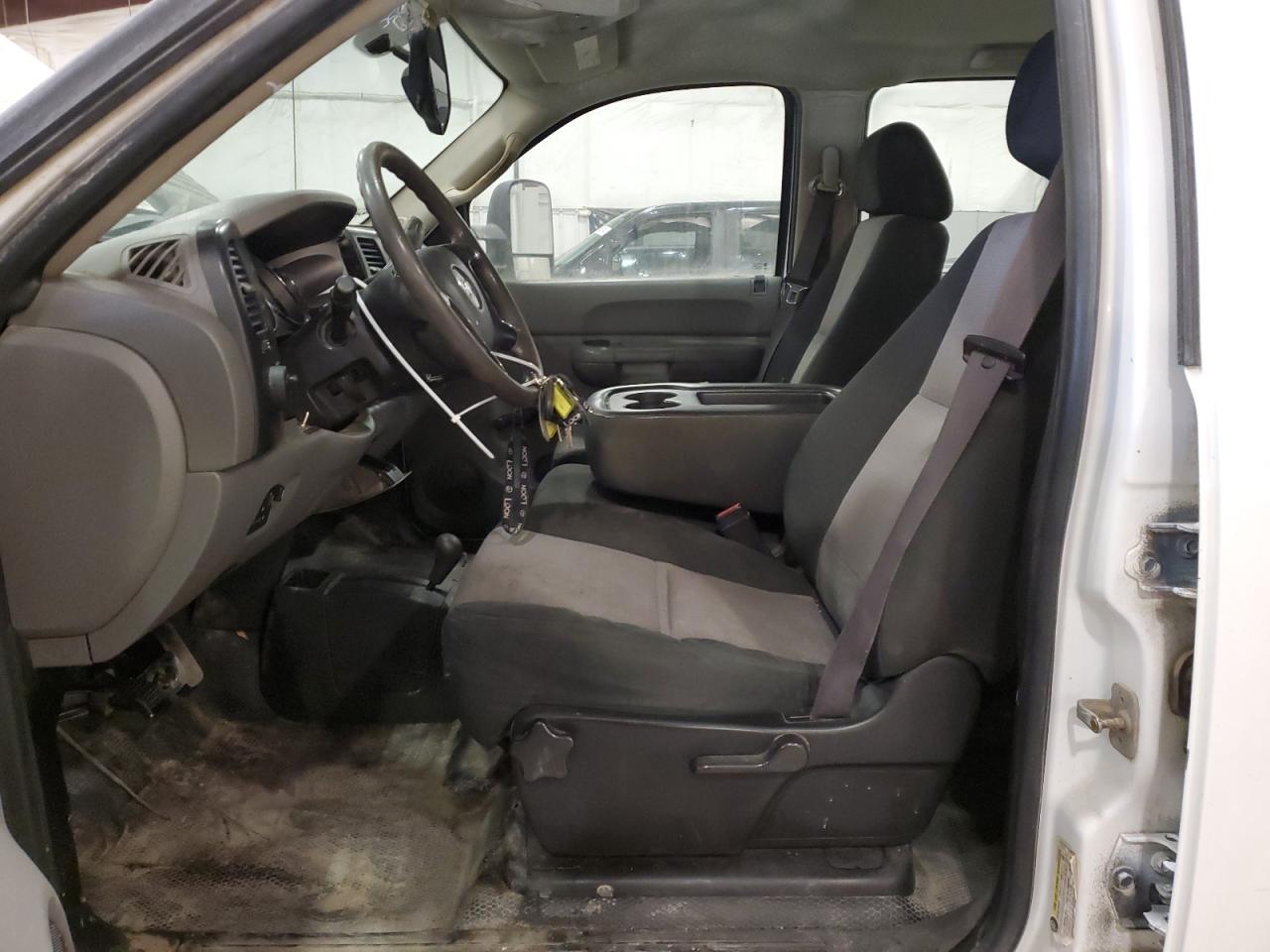 2008 Chevrolet Silverado - Image 7