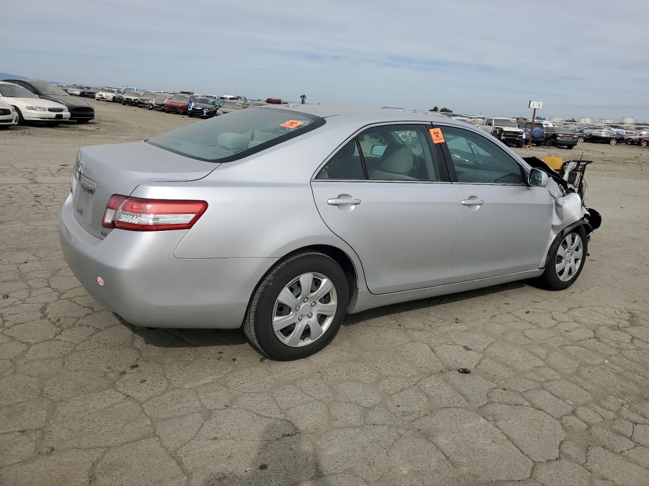 2011 Toyota Camry - Image 3