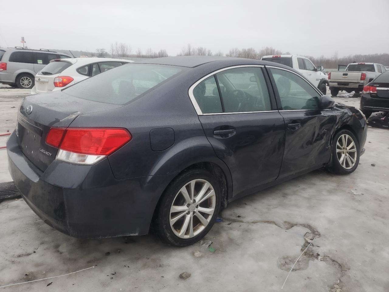 2013 Subaru Legacy - Image 3