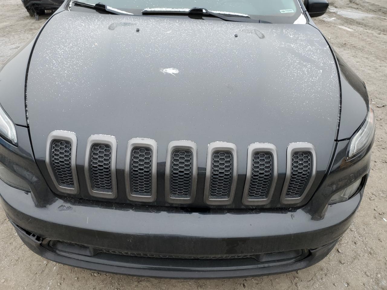2016 Jeep Grand Cherokee - Image 14