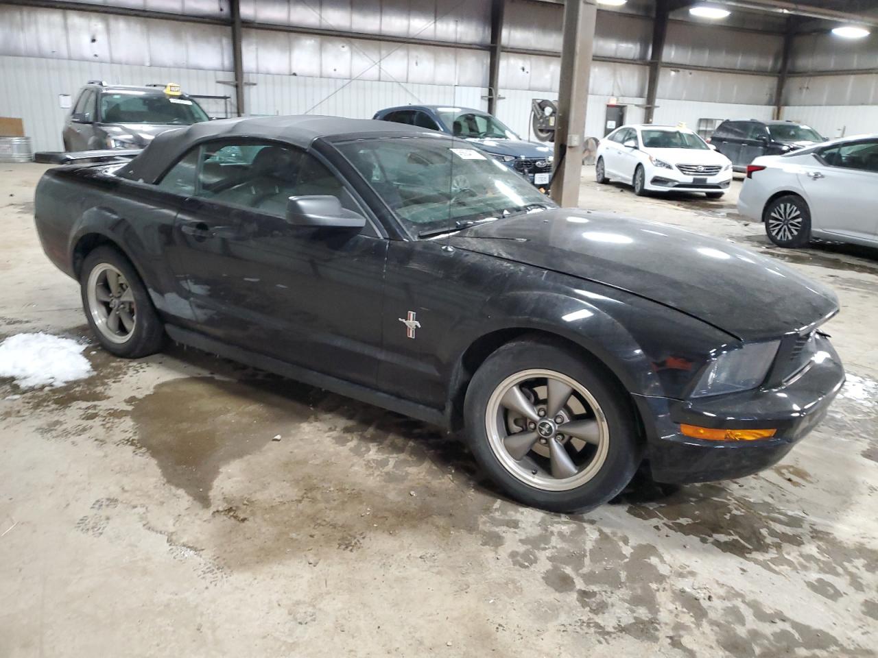 2006 Ford Mustang - Image 4