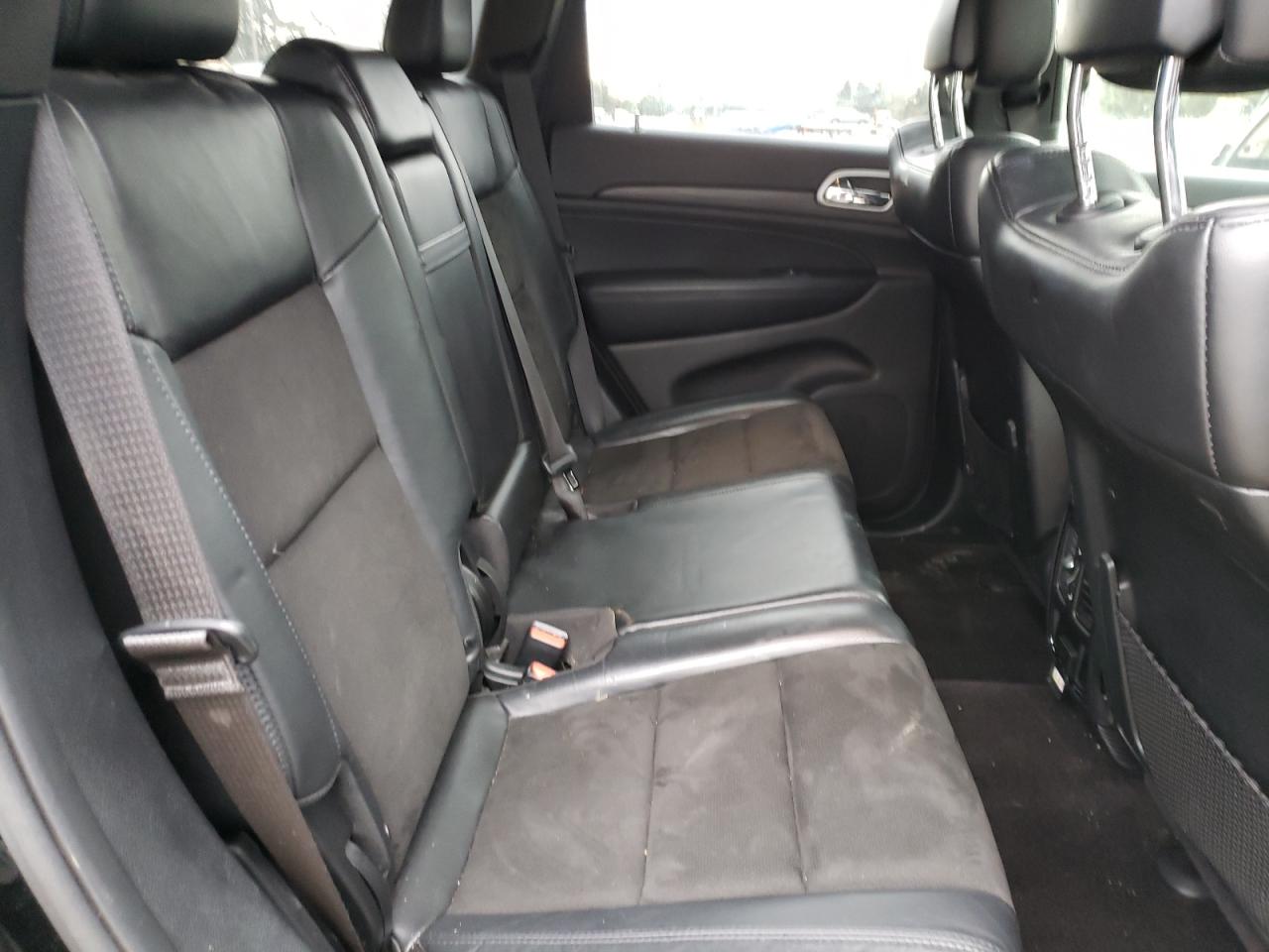 2019 Jeep Grand Cherokee - Image 11