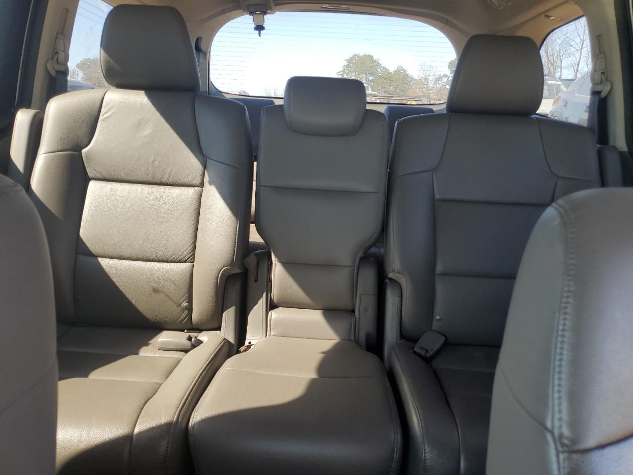 2014 Honda Odyssey - Image 10