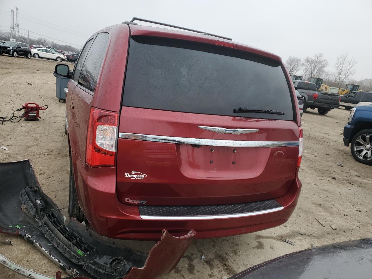 2013 Chrysler Town & Country - Image 6