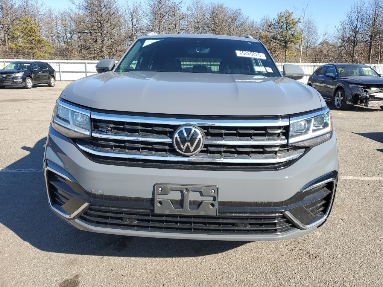 2021 Volkswagen Atlas - Image 5