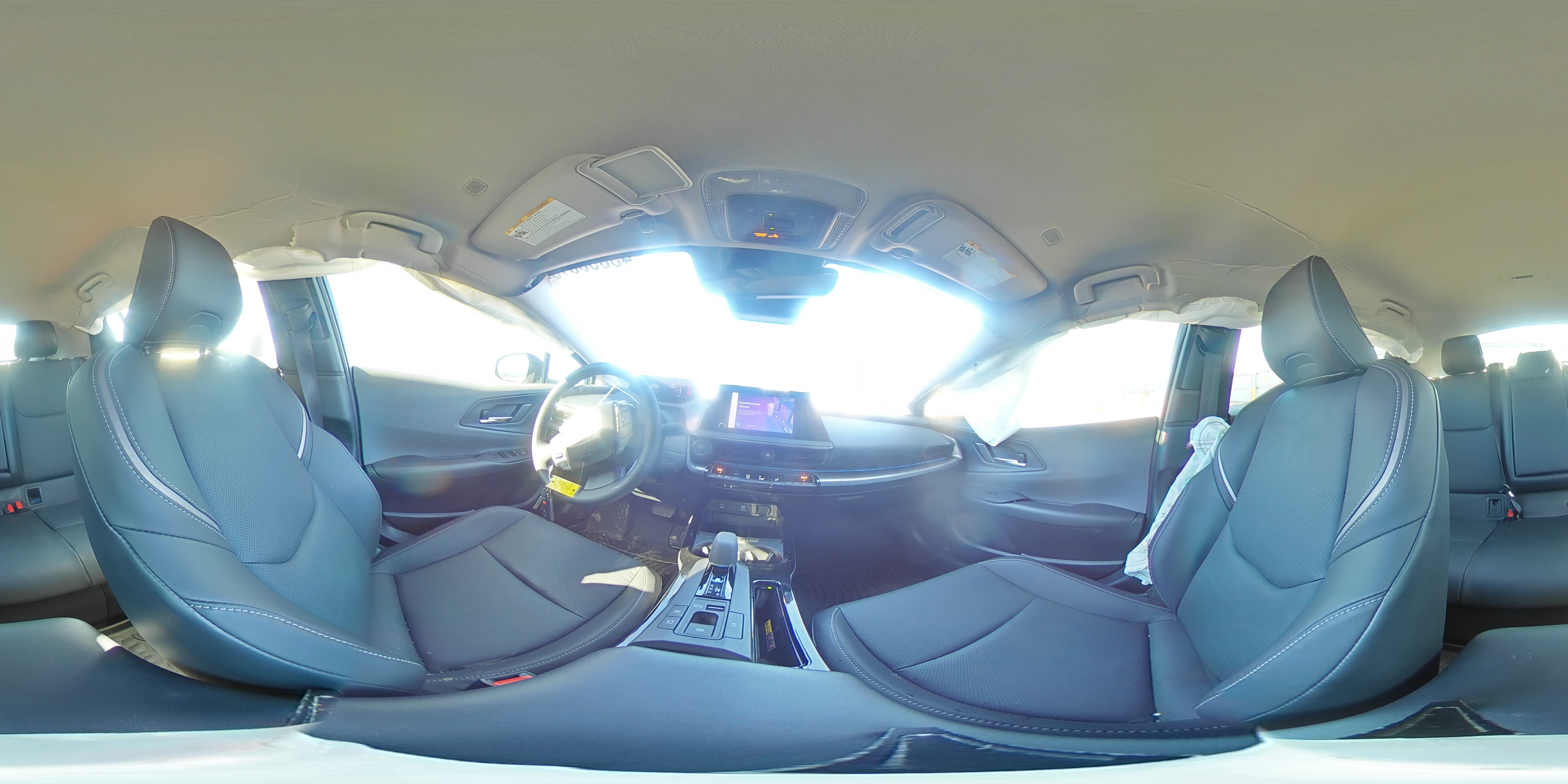 2024 Toyota Prius - Image 13