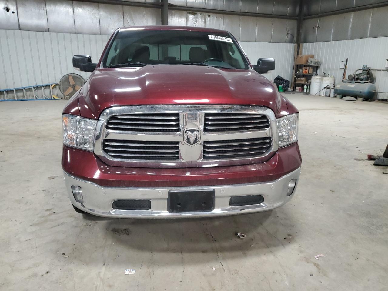 2017 RAM 1500 - Image 5