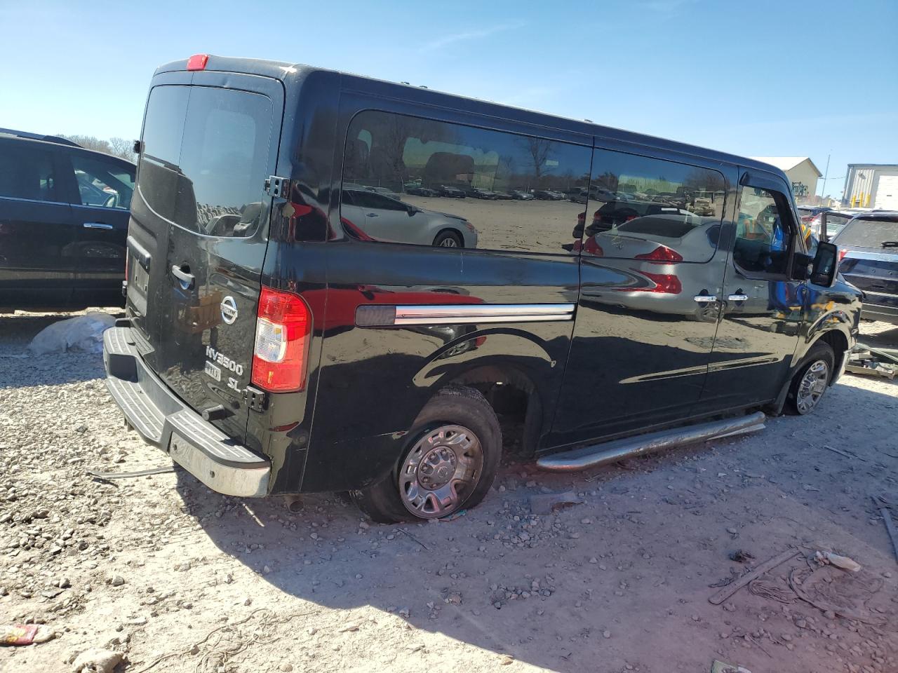 2015 Nissan NV - Image 3