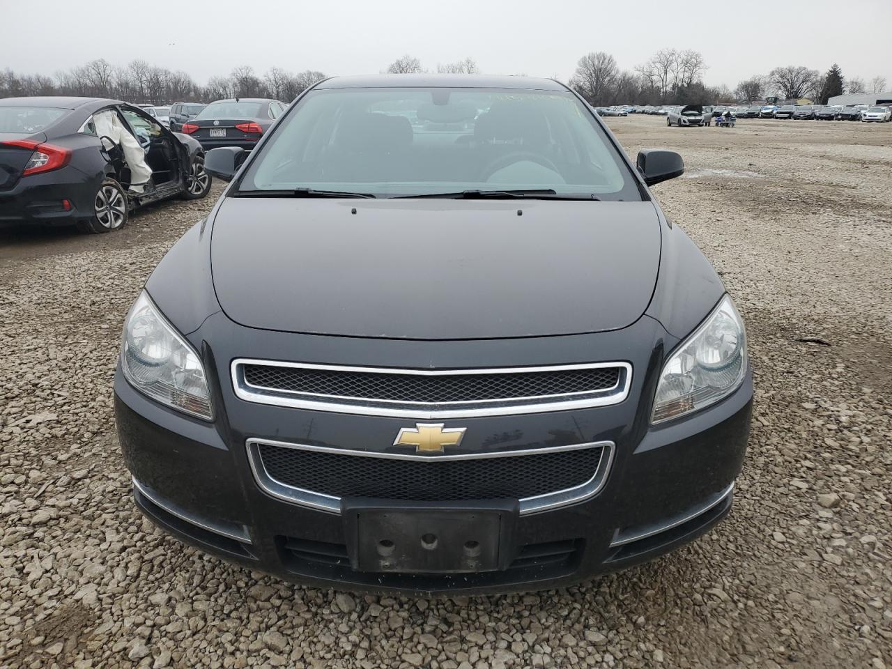 2011 Chevrolet Malibu - Image 5