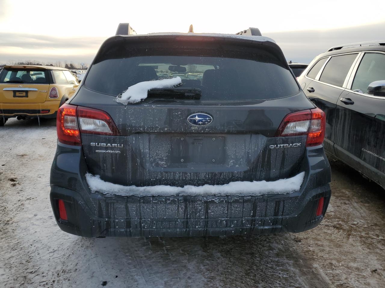 2018 Subaru Outback - Image 6